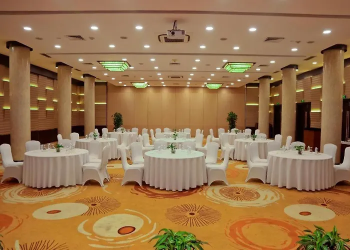 Pearl Hotel