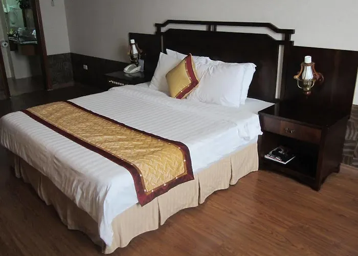 Pearl Hotel Hạ Long